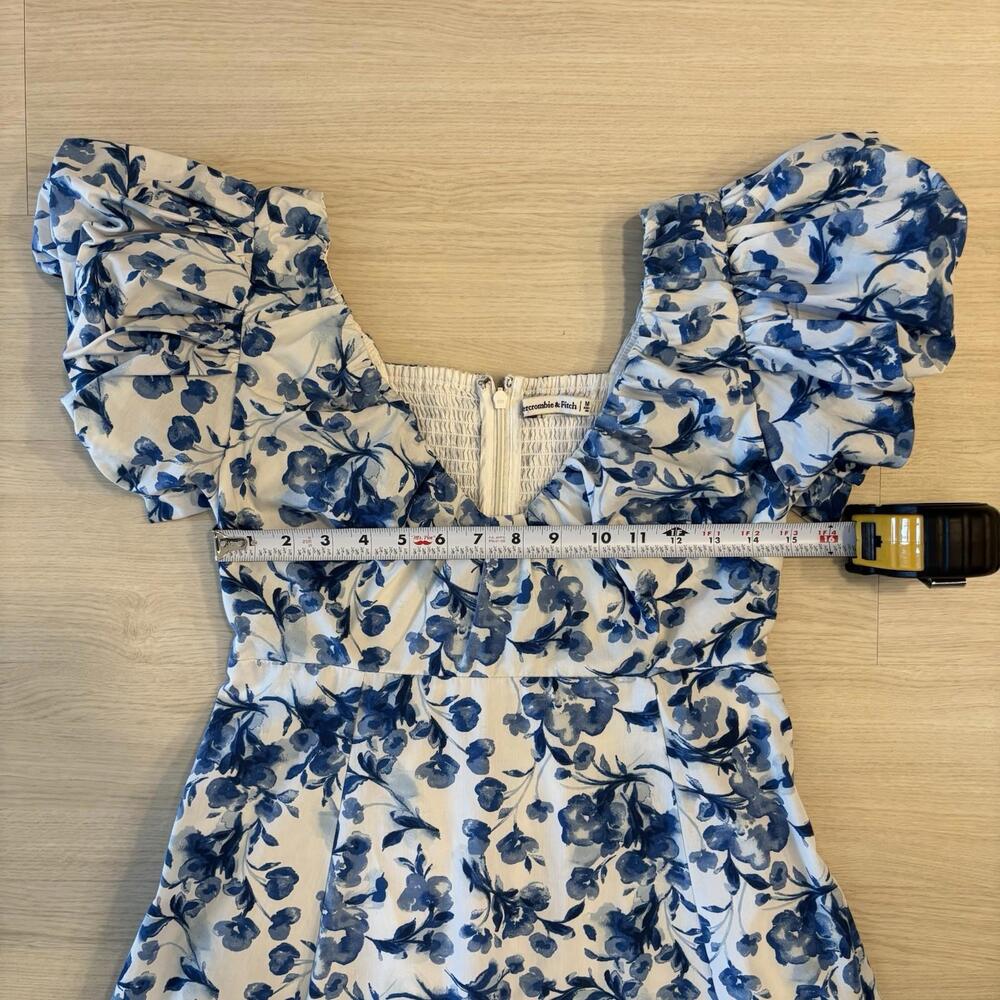 Abercrombie & Fitch White and Blue Floral Midi Dress - Picture 7 of 8